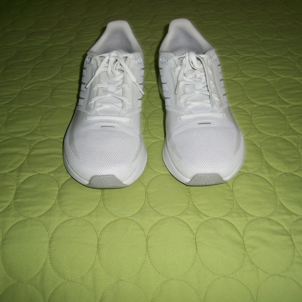 Adidas Women's White Shoes - Picture 3 of 16